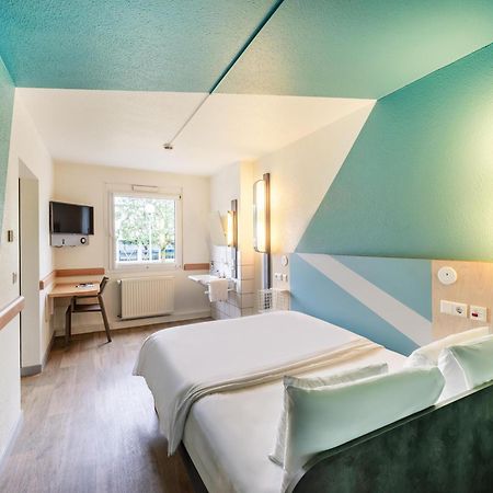 B&B Hotel Freiburg-West Esterno foto